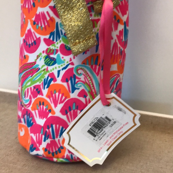 NWT Lilly Pulitzer Wine Tote Bag | I’m So Hooked - Picture 4 of 5
